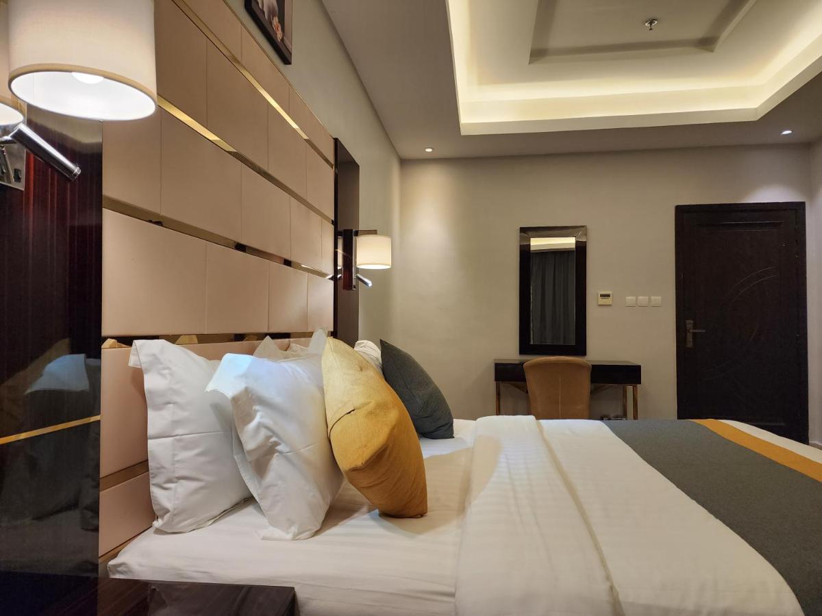 Rasis Furnished Apartments Jeddah Exterior photo